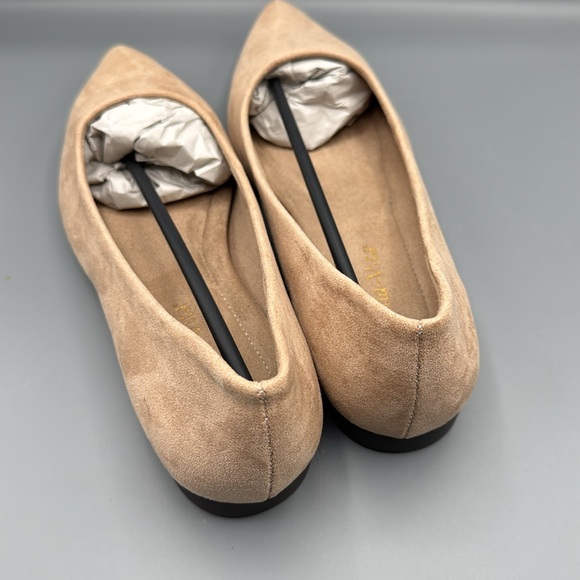 Bella Vita Mireya Flat - Picture 3 of 4